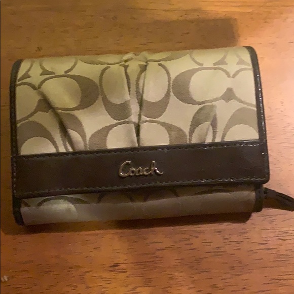 Coach Handbags - Coach wallet